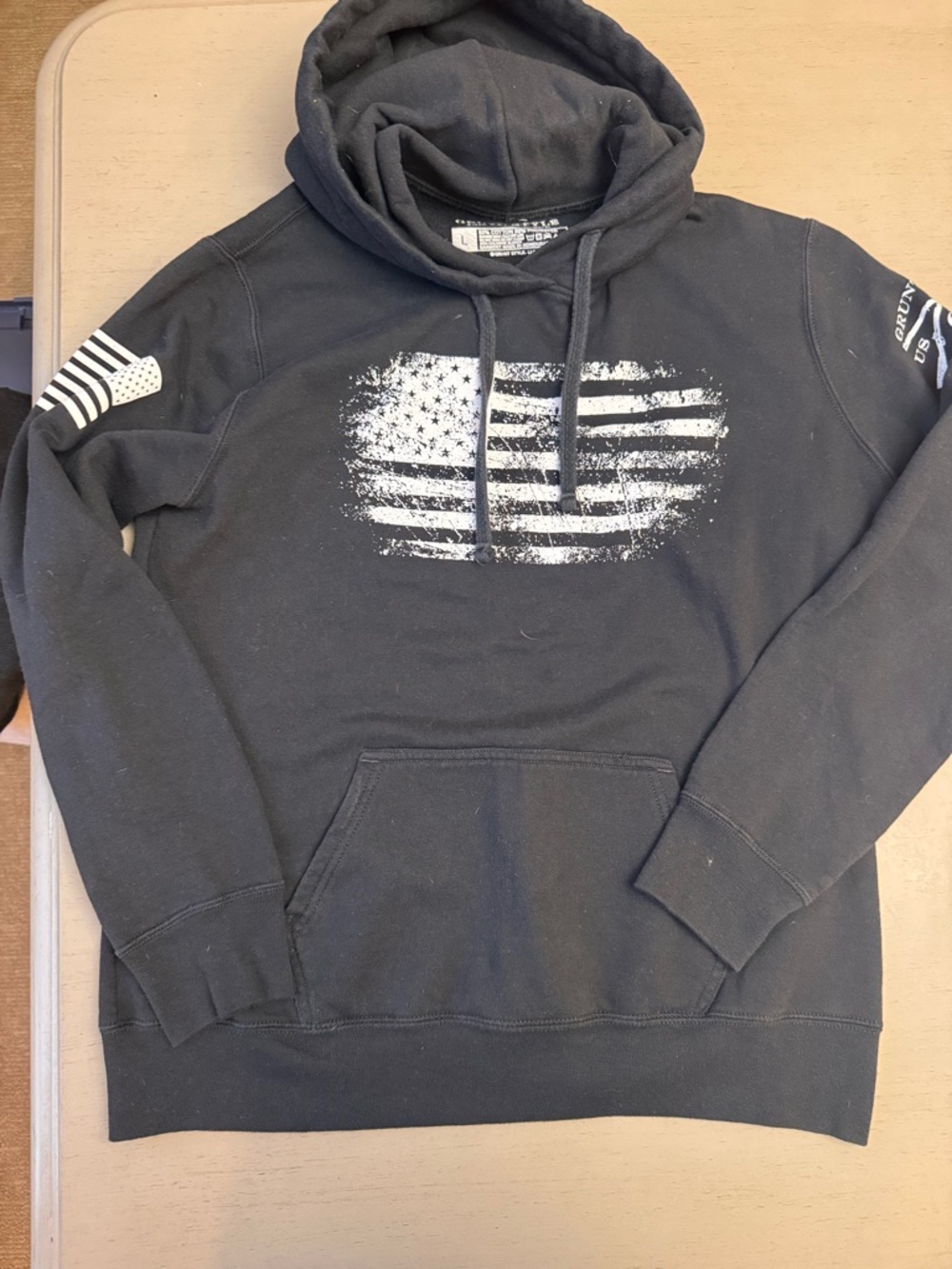 Grunt Style Women’s Black Fitted Hoodie W/ Distressed Flag Print Size Large GUC